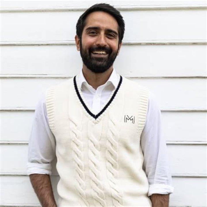 Asser Malik: Exploring the Life of a Cricket Enthusiast and Administrator