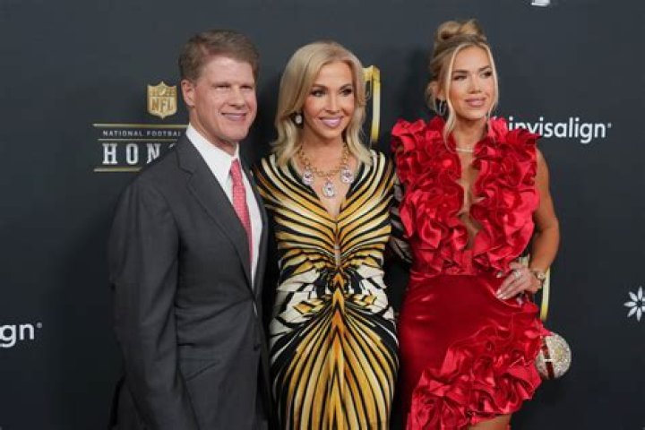 Clark Hunt Wife: Discovering Tavia Hunt, A Pillar of the Chiefs Family