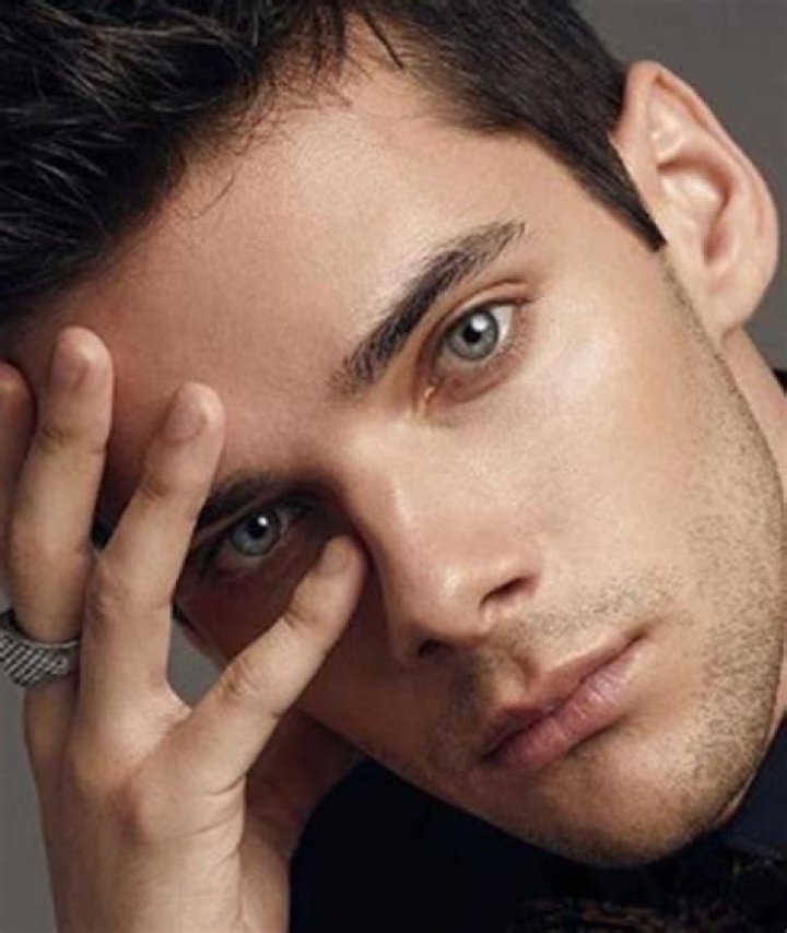 Discovering Álvaro Rico: The Spanish Actor Who Captured Hearts on Screen