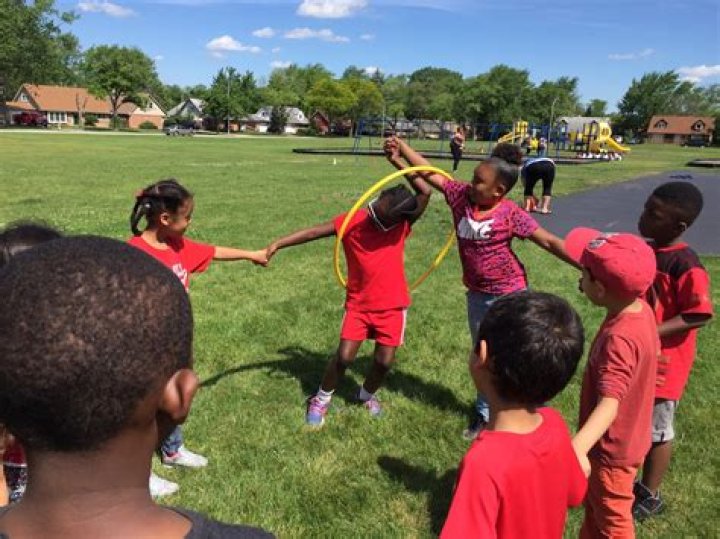 Discovering Hoopsydaisy: The Hula Hoop Star Who Lights Up Social Media