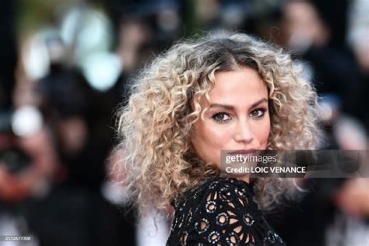 Discovering Rose Bertram: The Belgian Model Who Shines Beyond the Runway