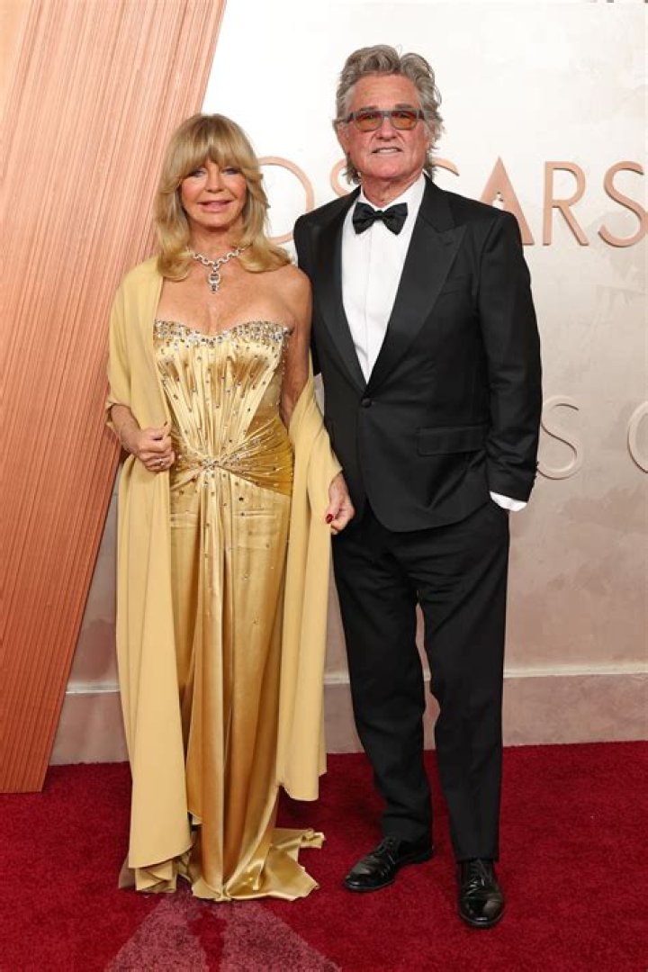 Goldie Hawn's Enduring Spark: From Oscar Stage to Unexpected Revelations