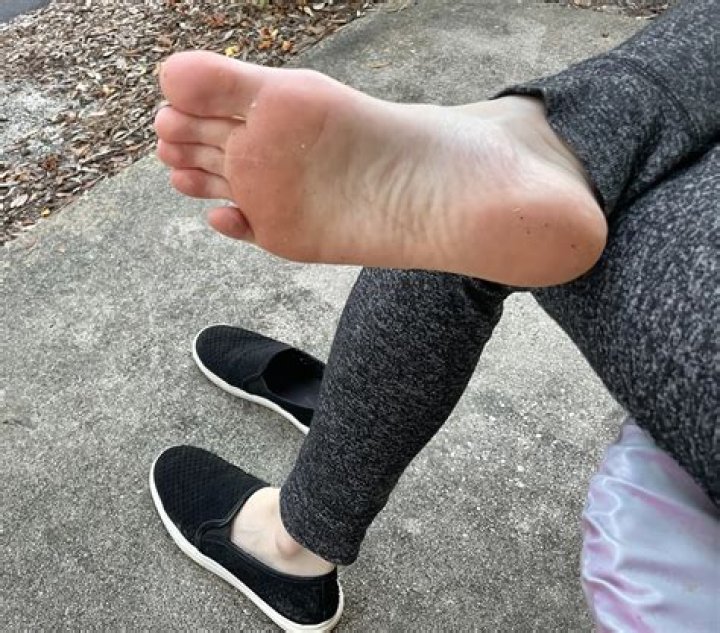 🦊 Tickle Videos: Bare Soles, Armpits & More | Watch Now!